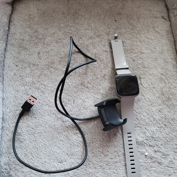Fitbit versa 2